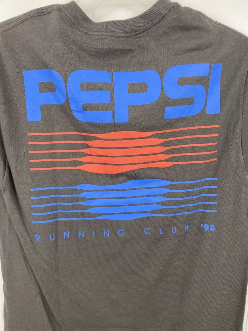 Pepsi-Cola Running Club 98 Mens Size Small Gray Short Sleeve Graphic T-shirt - Picture 3 of 6